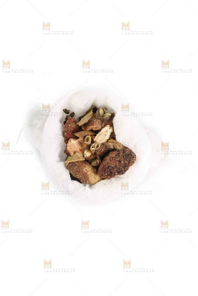 白底上的卤料包