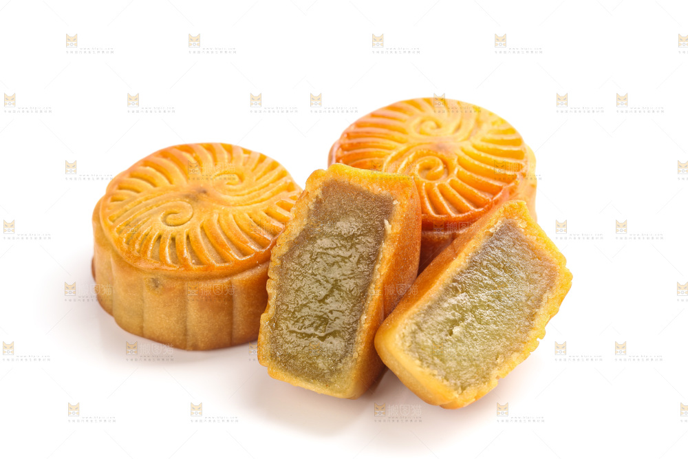 白底上的水果月饼