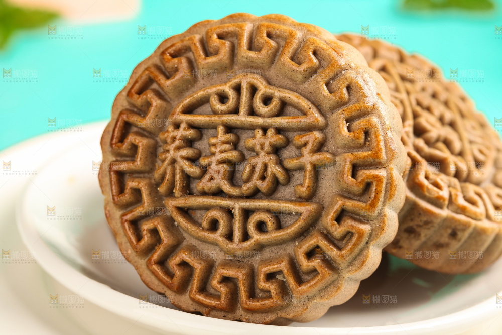 盘子里的荞麦苏子月饼