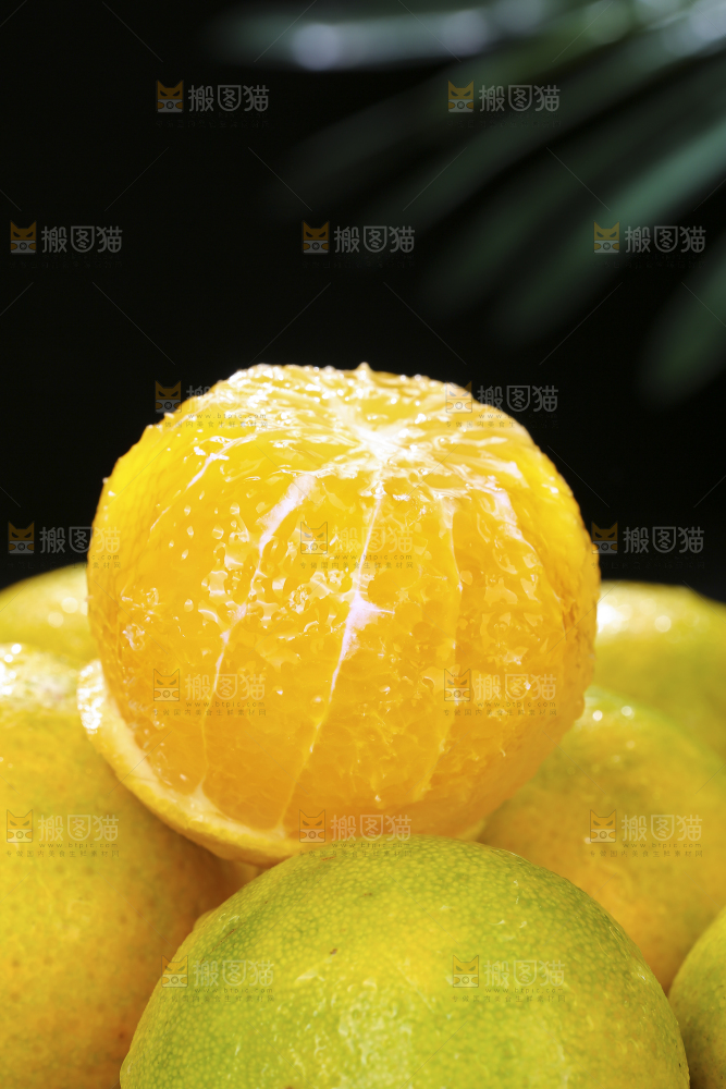 堆放着的爱媛果冻橙