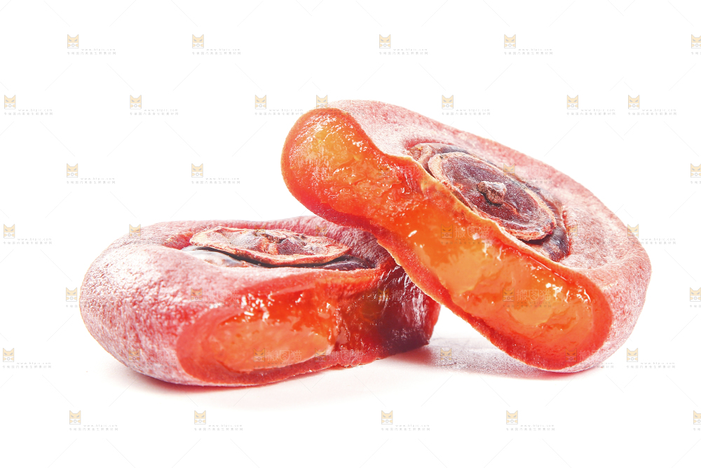 白底上摆放着流心柿饼