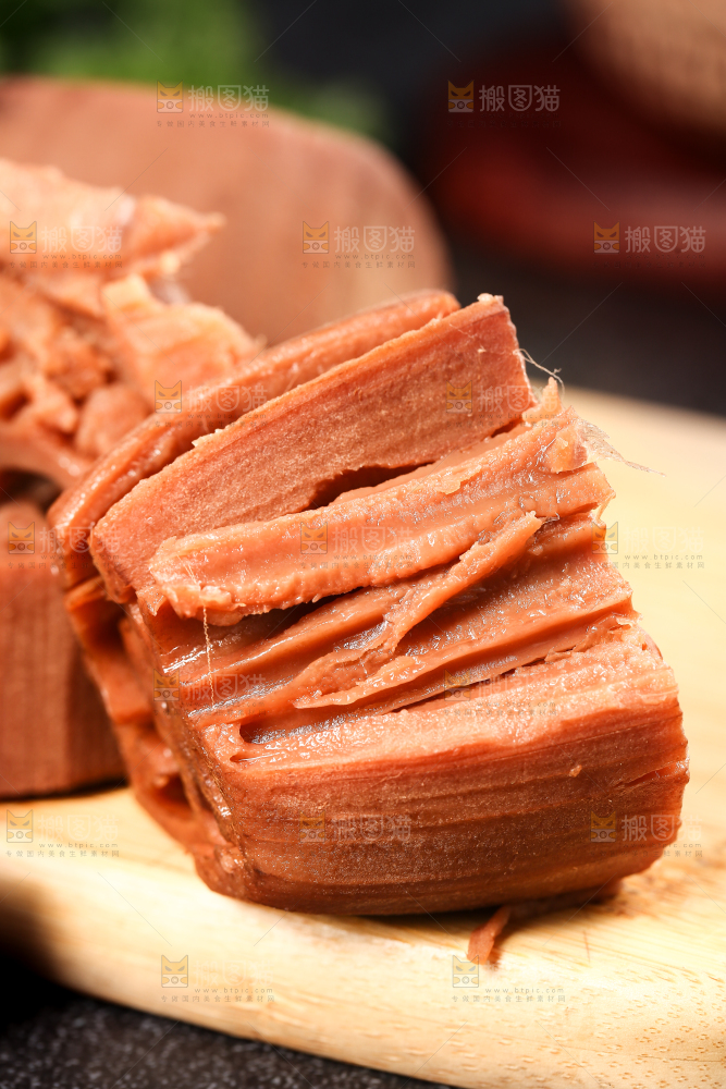 煮熟的洪湖粉藕