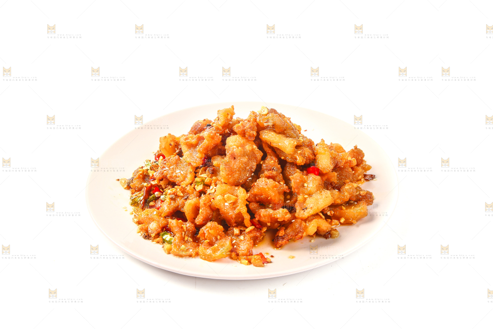 一盘蒜香辣子五花肉摆在白底上
