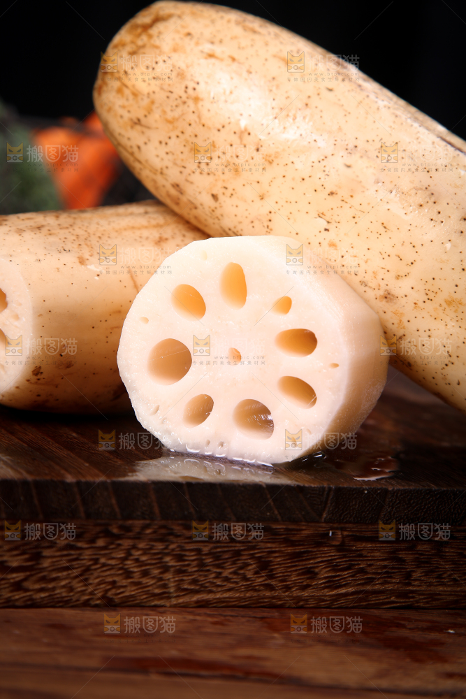 一堆洪湖粉藕