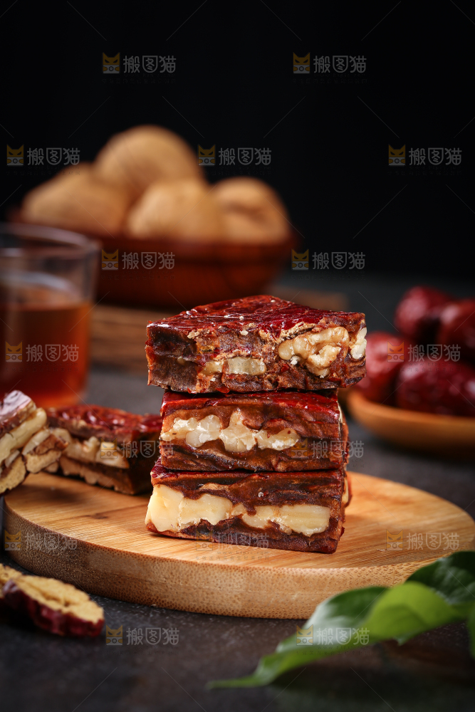 木底上的枣仁派