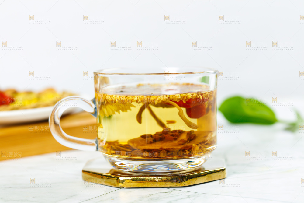 一杯菊花决明子茶