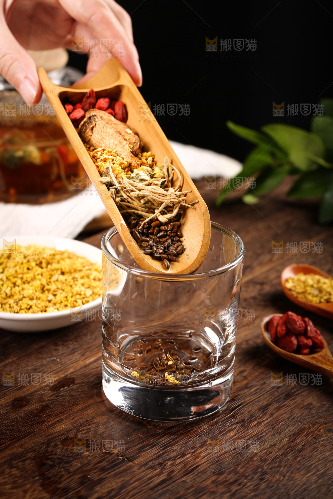 竹勺里的花茶食材