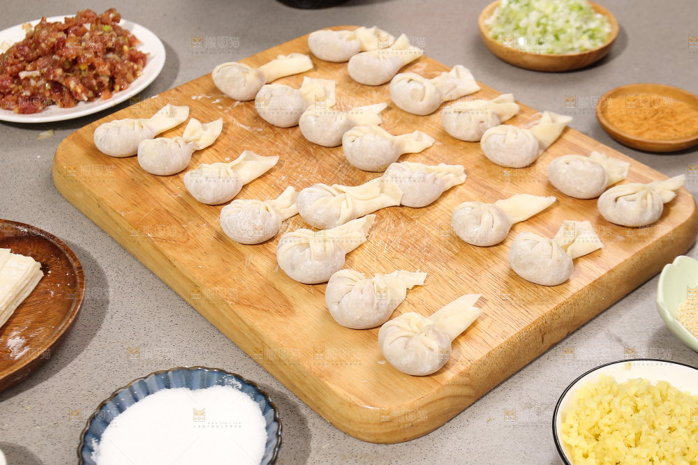 小金鱼馄饨