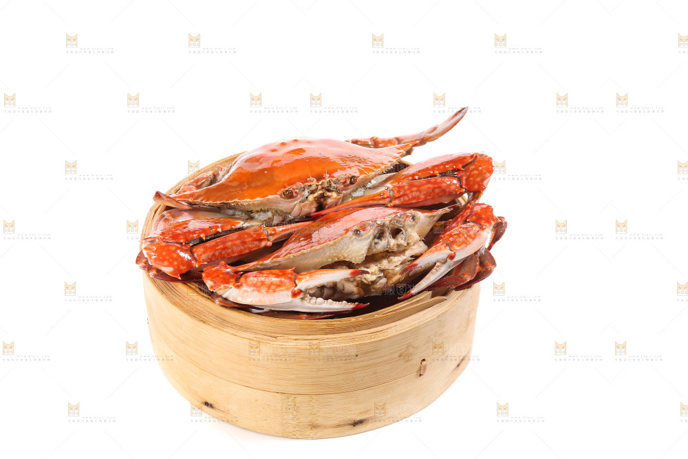 白底上放着梭子蟹