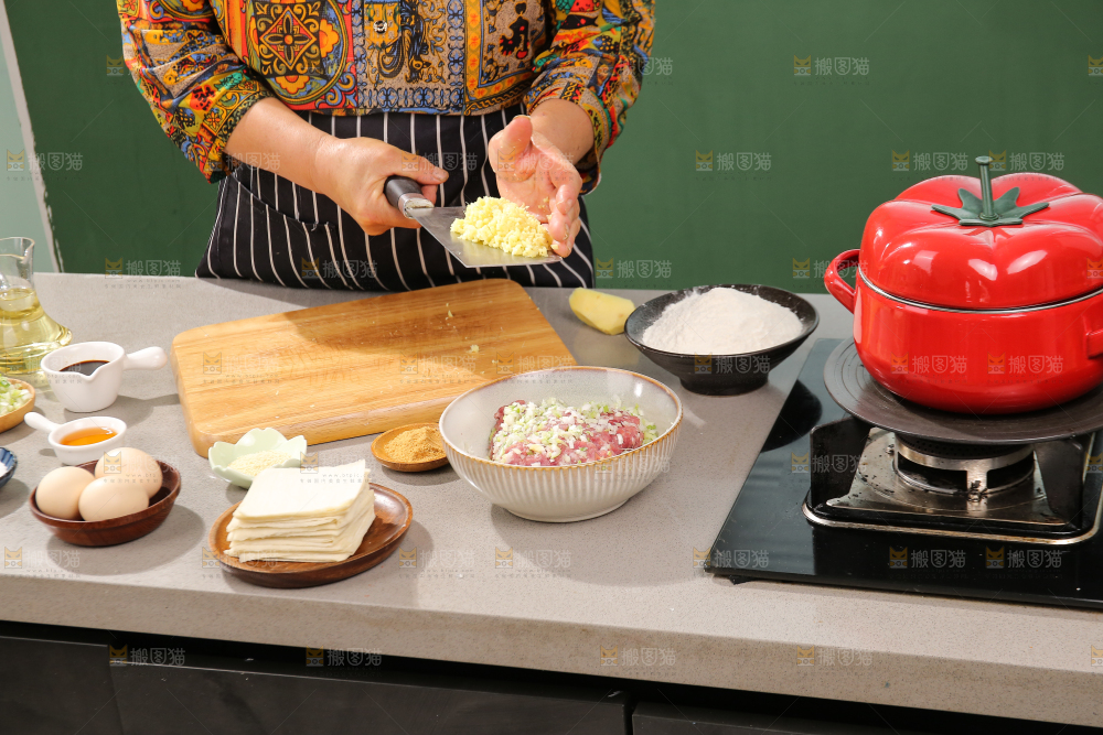 小馄饨制作过程