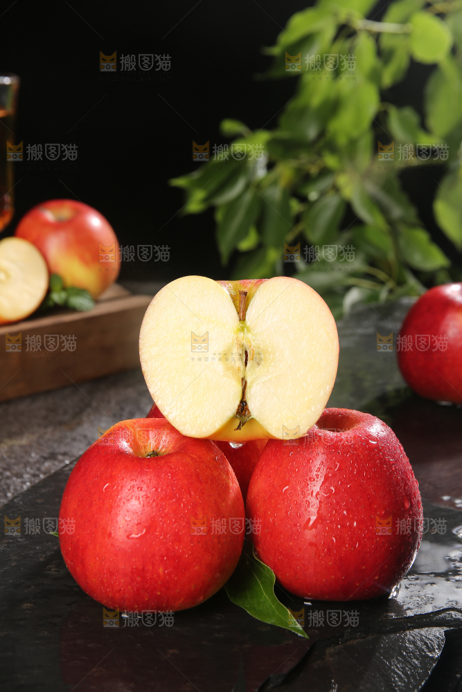黑底上的高原红苹果