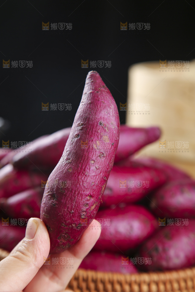 深底上的紫心番薯