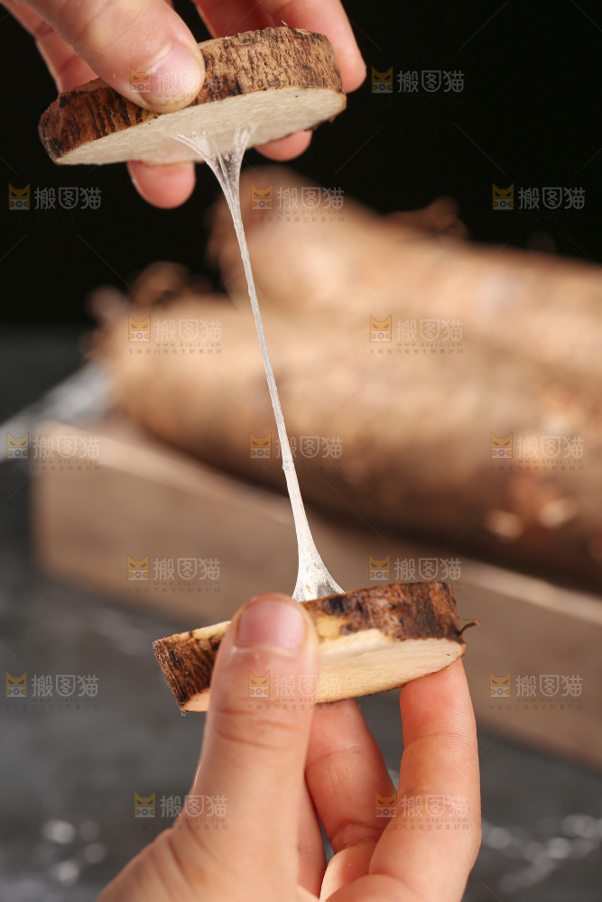 手里拉丝的灵芝山药