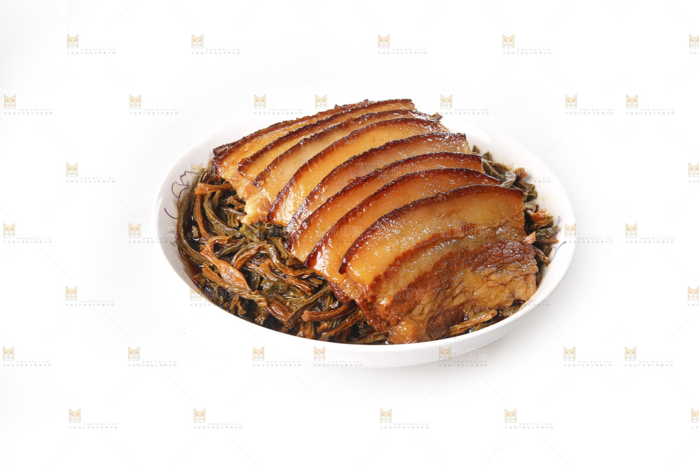 白底上的干豆角扣肉