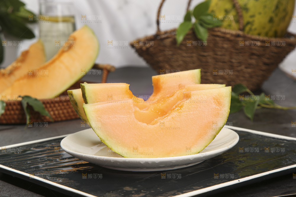 深底上的新疆伽师瓜
