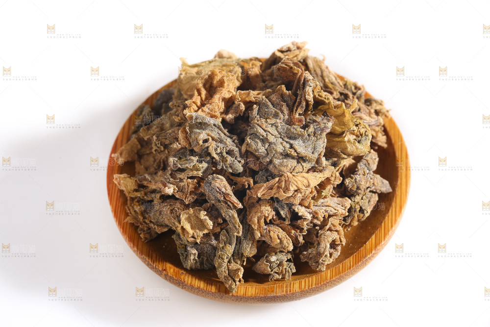 白底上的梅干菜