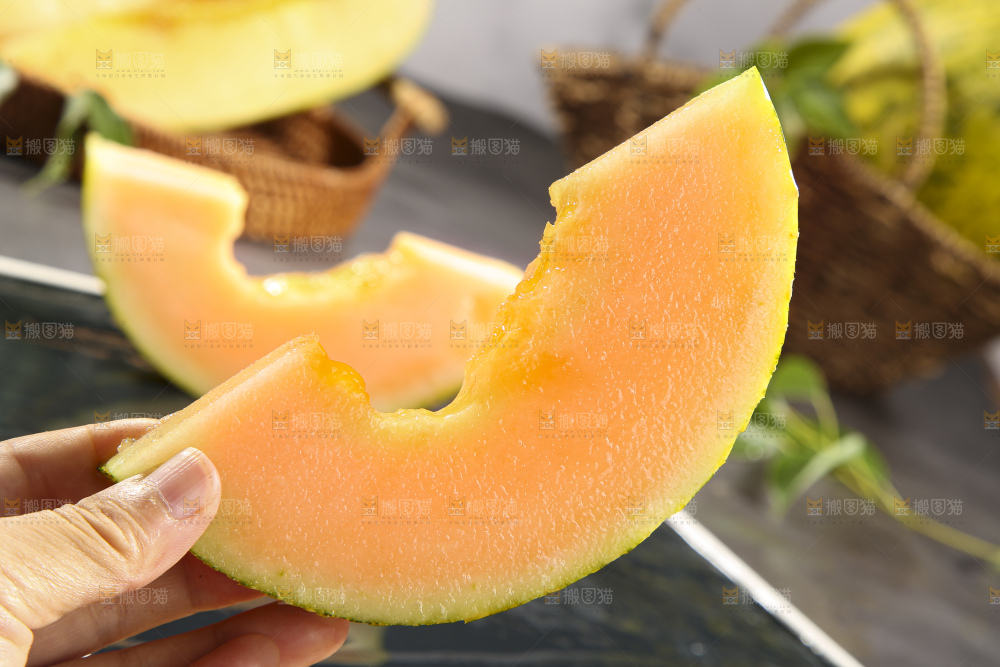 深底上的新疆伽师瓜
