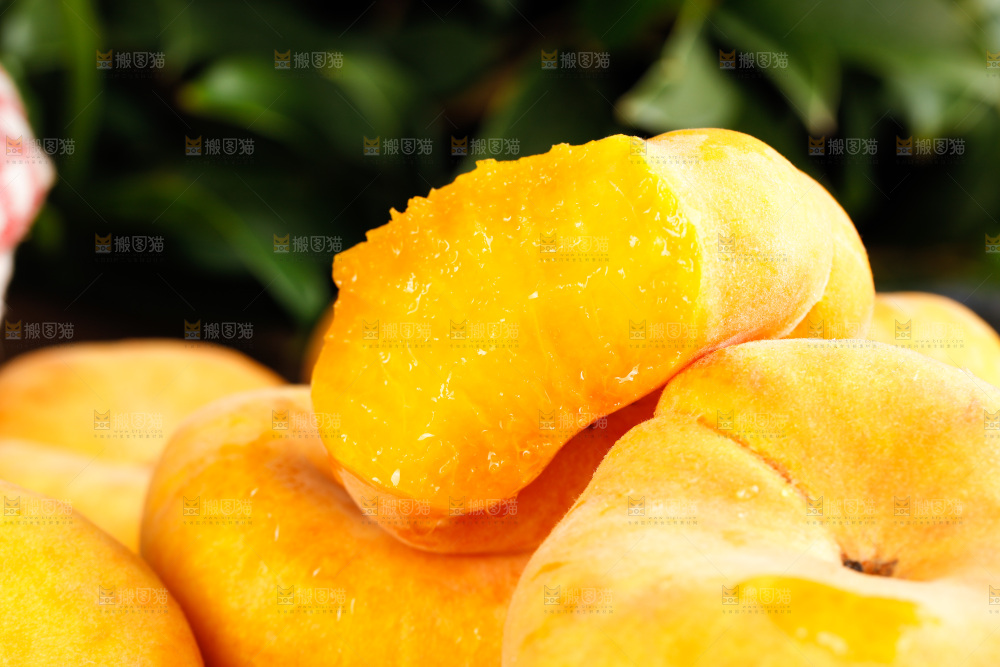 深底上的黄毛蟠桃