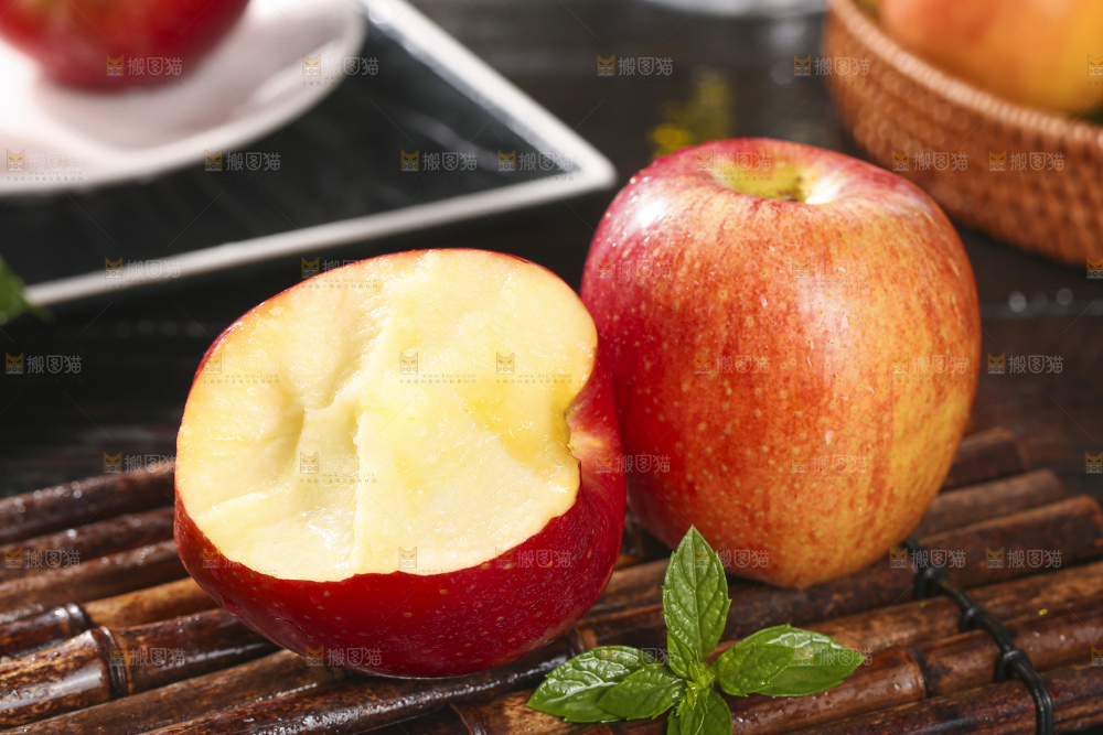 深底上的高原红苹果