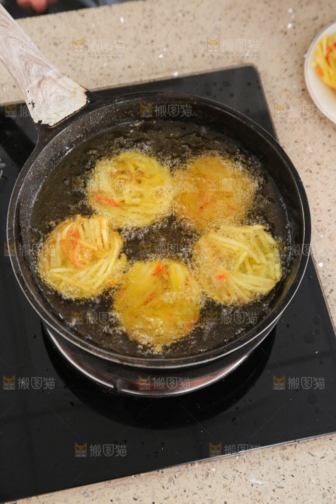 炸薯饼