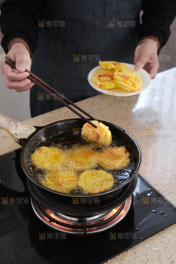 炸薯饼
