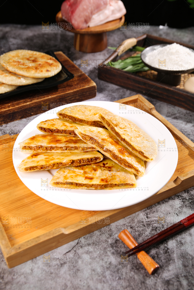 深底上的牛肉馅饼