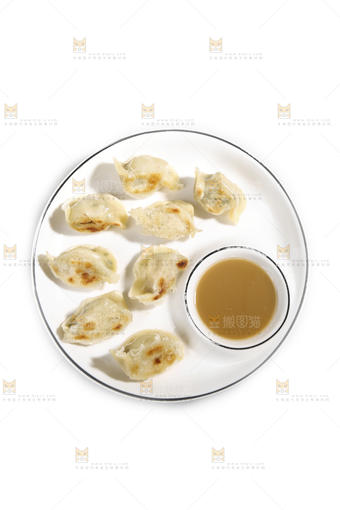 盘子里的手工水饺