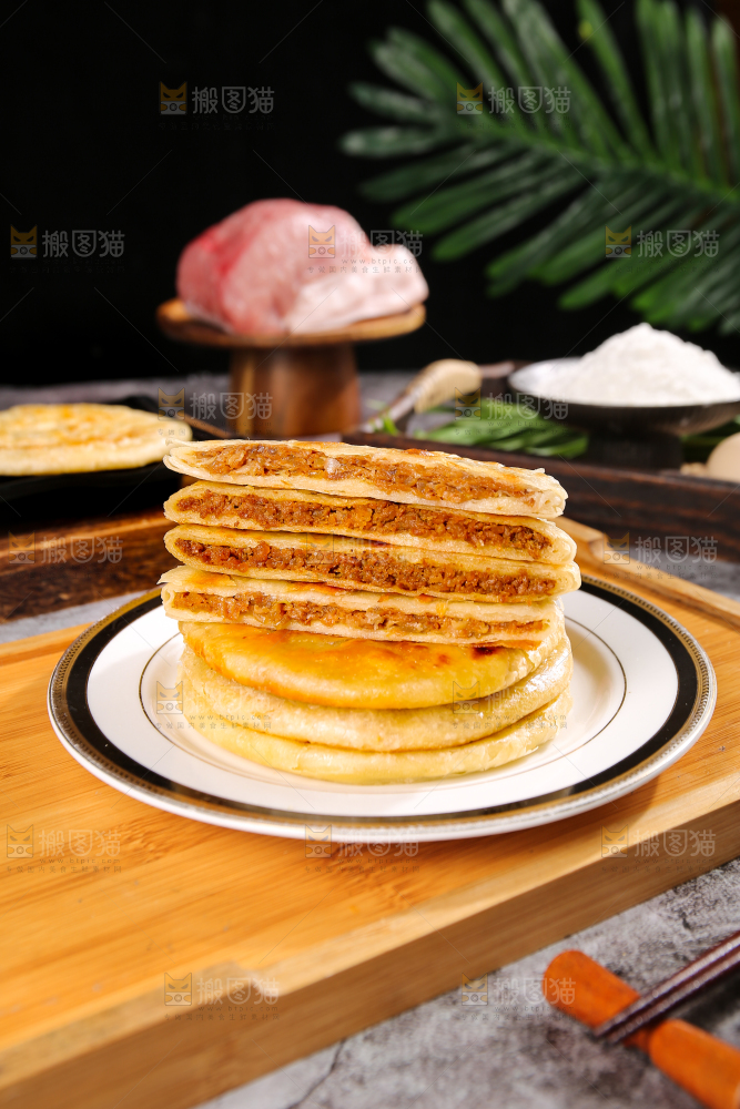 深底上的牛肉馅饼