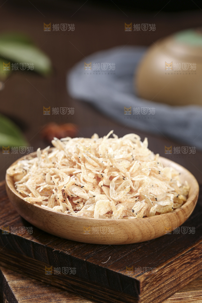 深底上的虾米皮