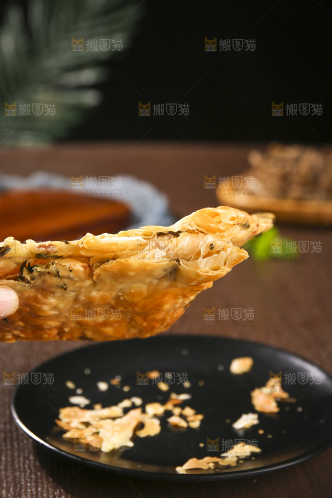 深底上的锅盔