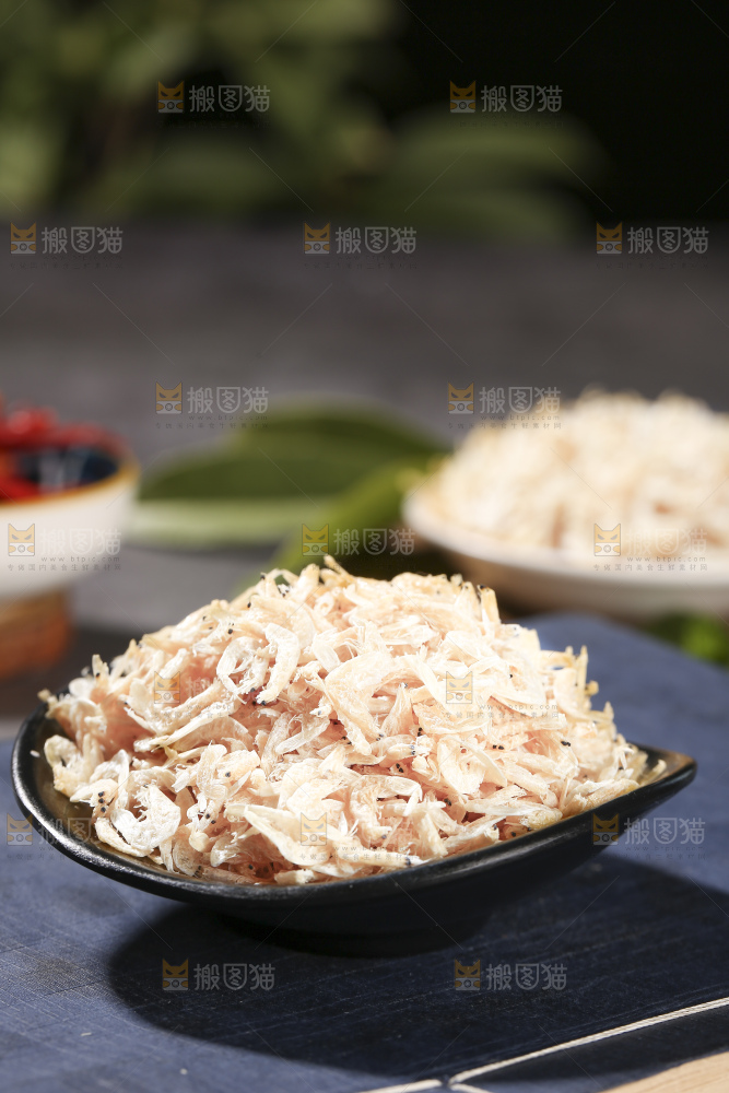 深底上的虾米皮