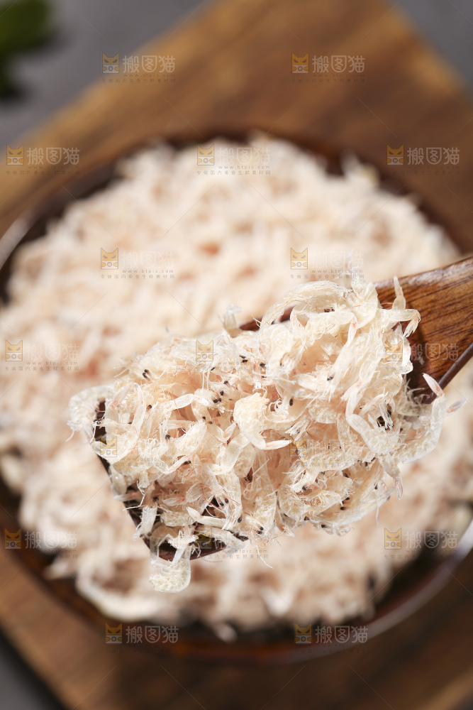深底上的虾米皮