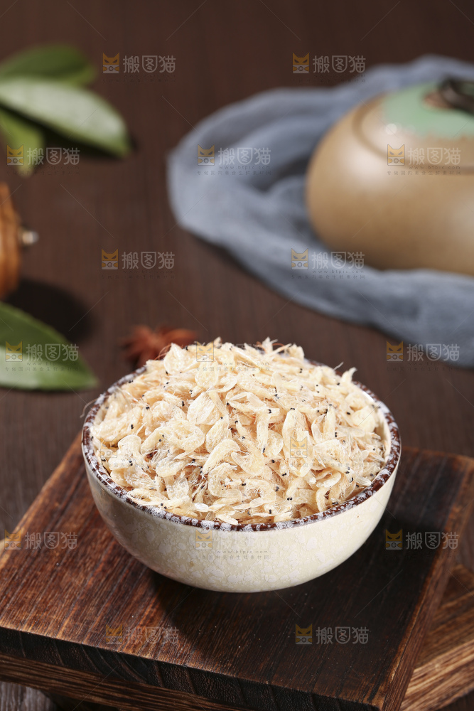 深底上的虾米皮