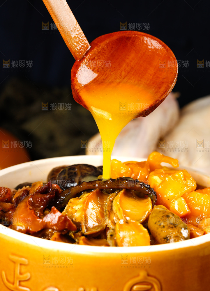 深底上的佛跳墙食材