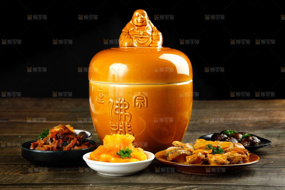 深底上的佛跳墙食材