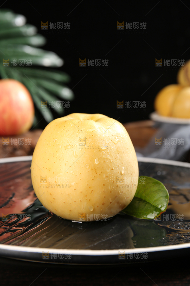 深底上的维纳斯苹果
