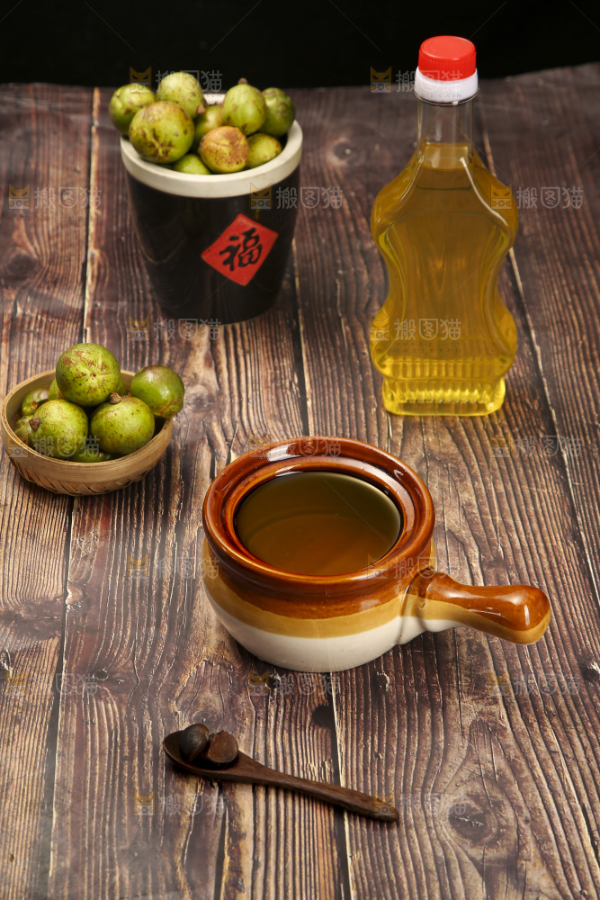 深底上的山茶油