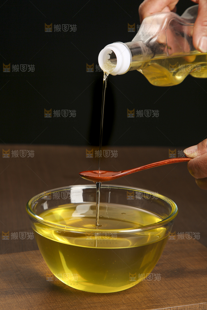 深底上的山茶油