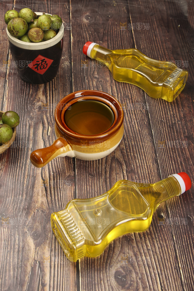 深底上的山茶油