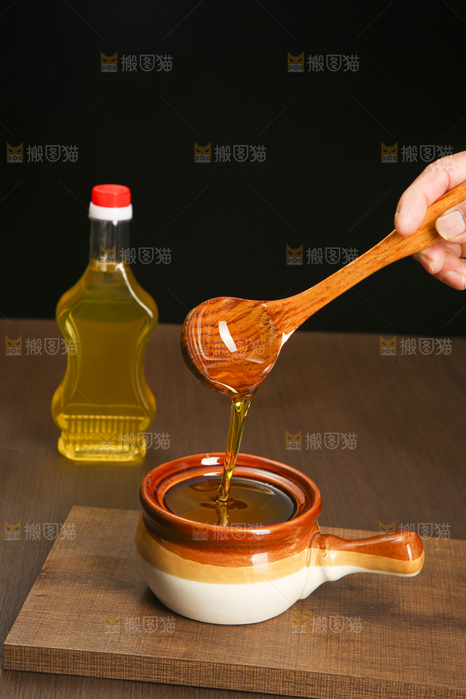 深底上的山茶油