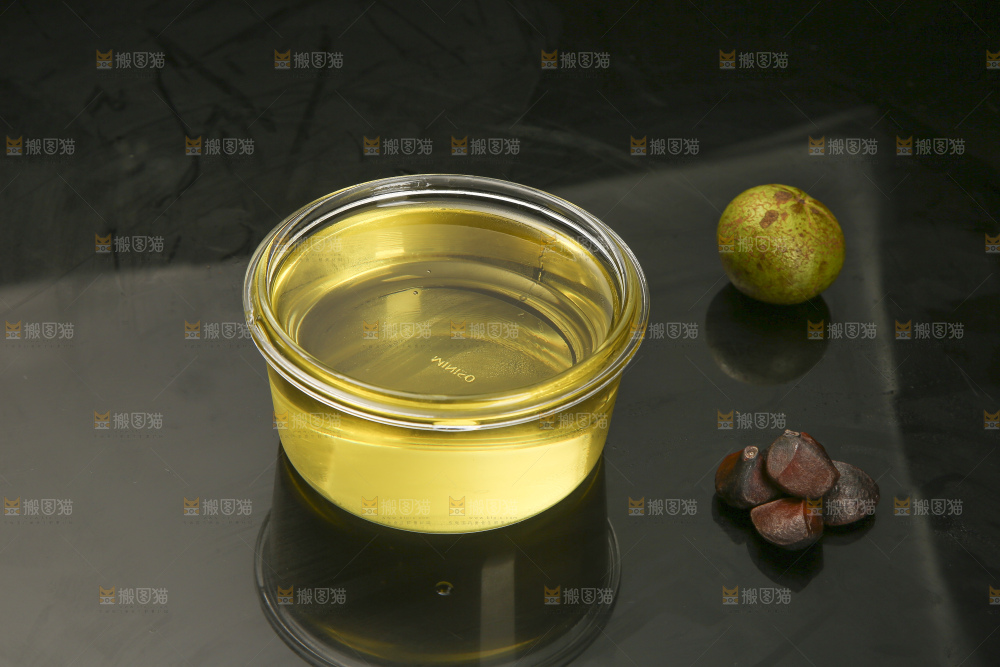 深底上的山茶油