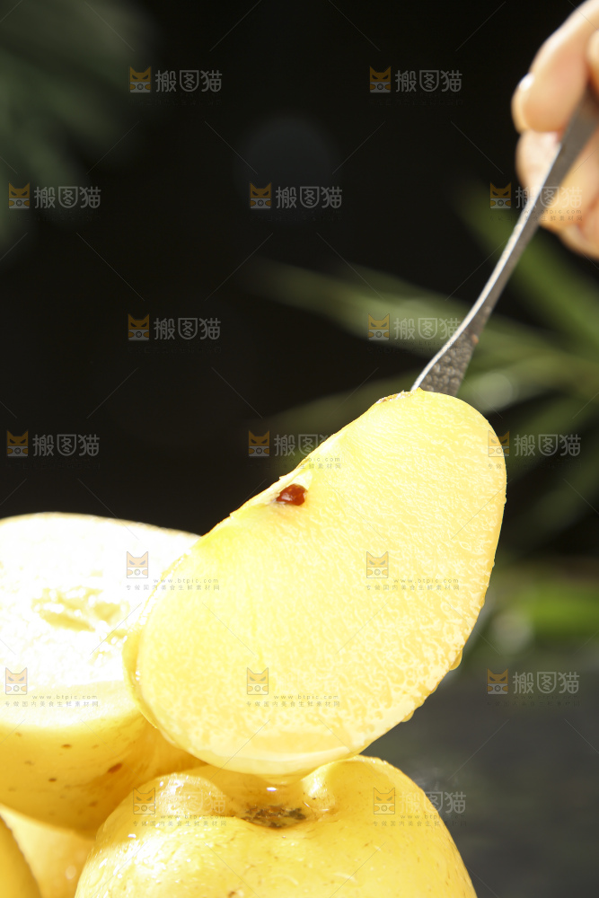 深底上的维纳斯苹果