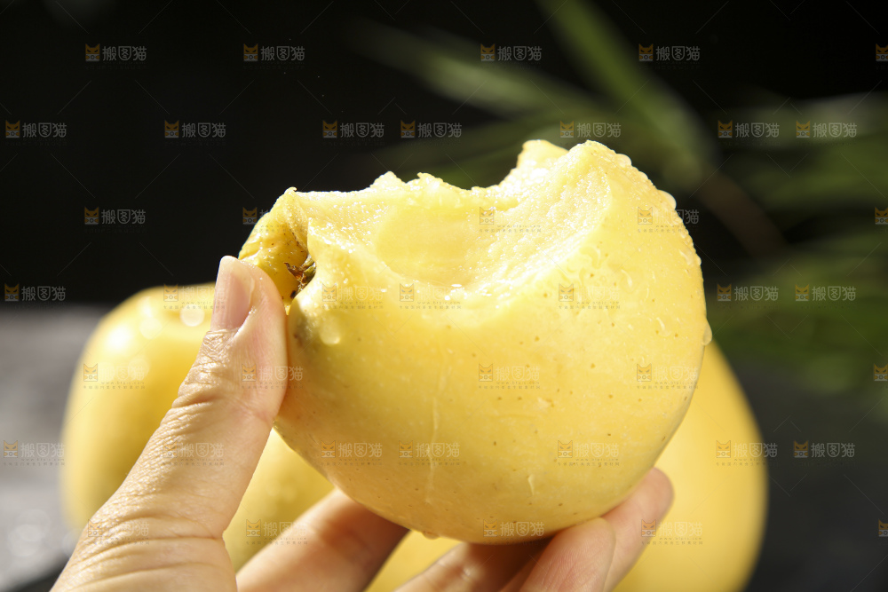 深底上的维纳斯苹果