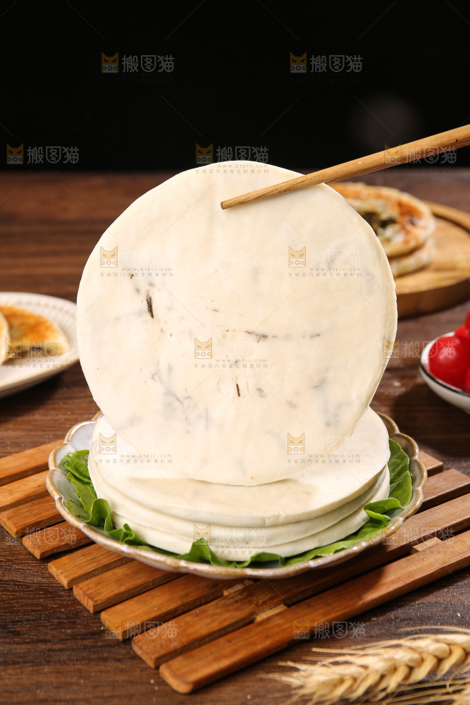 深底上的梅干菜饼
