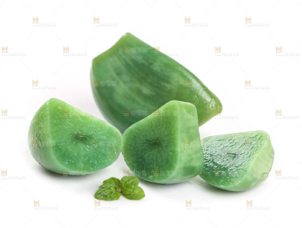 白底上的腊八蒜