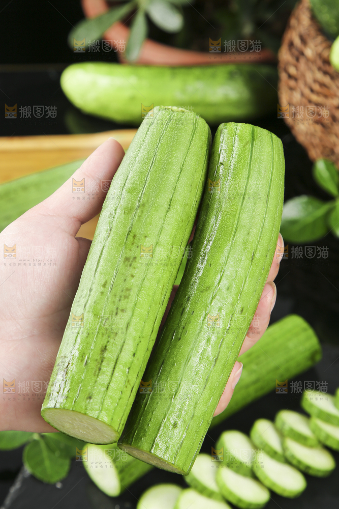 深底上的丝瓜