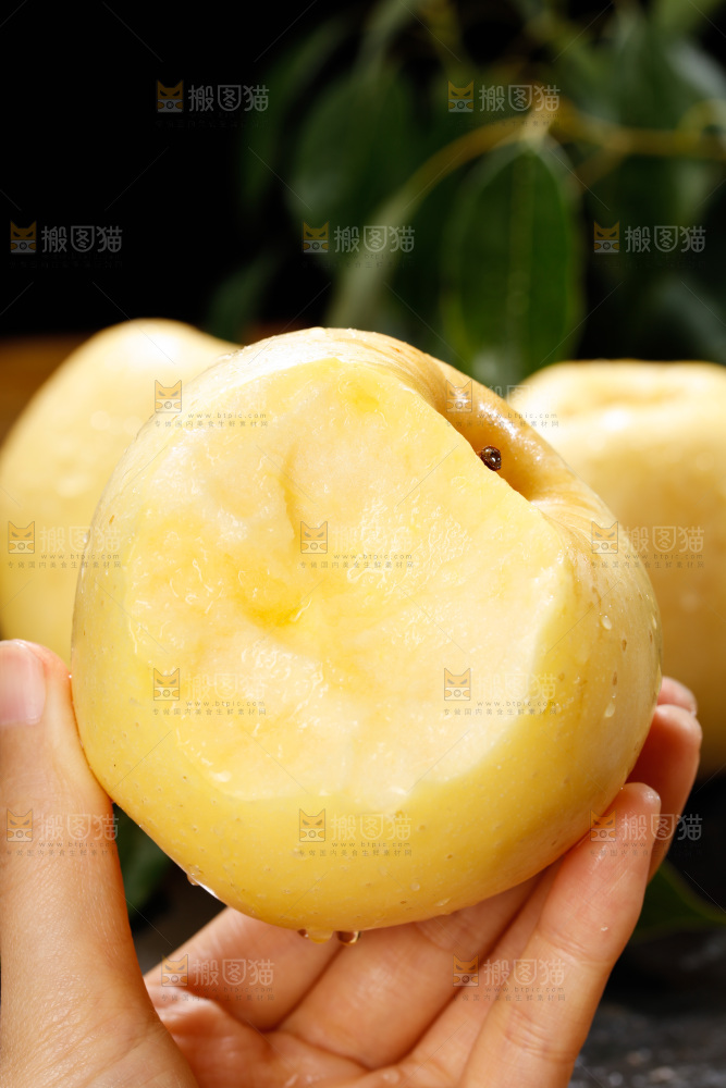 深底上的维纳斯苹果