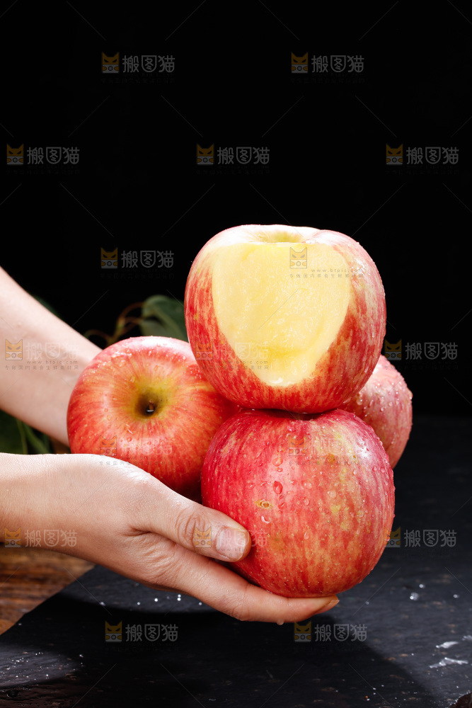 深底上的条纹苹果
