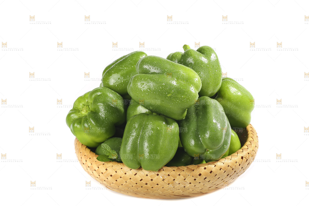 白底上的青圆椒