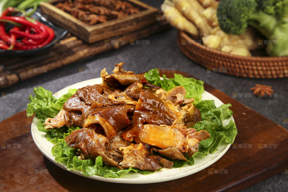 深底上的羊头肉